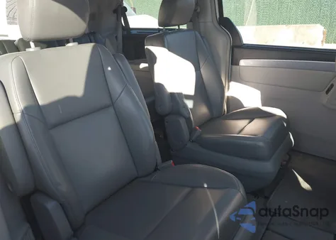 2011 Volkswagen Routan Se from USA, damaged, VIN 2V4RW3DG5BR717538